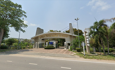 Preecha Private Beach Village