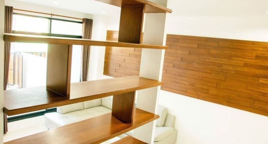 Pim Mada Home