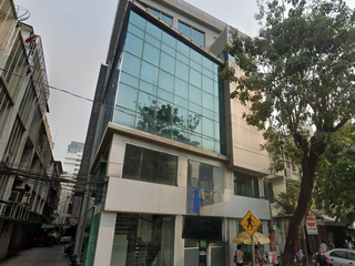 Rassamee Tavorn Building