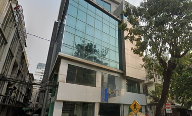 Rassamee Tavorn Building
