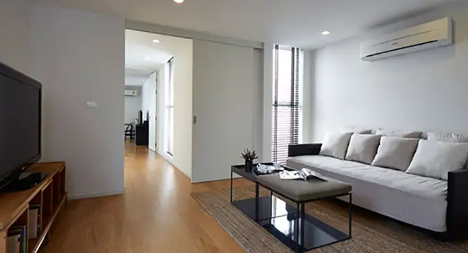 Courtyard Villa Rama 9-Wongwaen