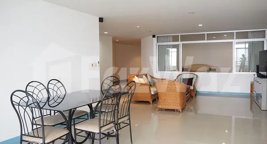 Chukamol Condominium