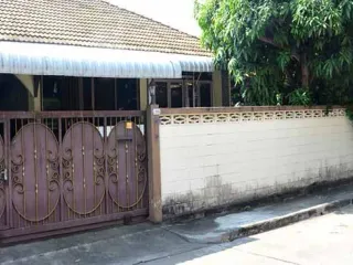 Chuan Chuen Pracha Chuen 30