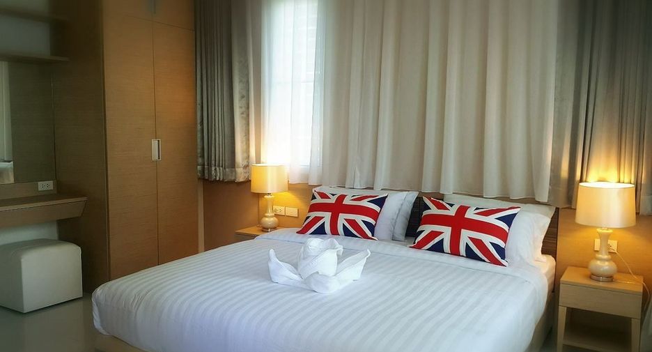 UR thonglor soi 13