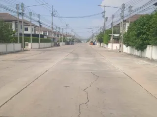 บ้านสุขุมวิทไลท์