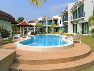 Sunrise Villa Resort