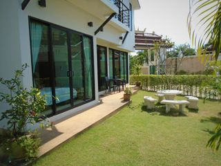 Sunrise Villa Resort