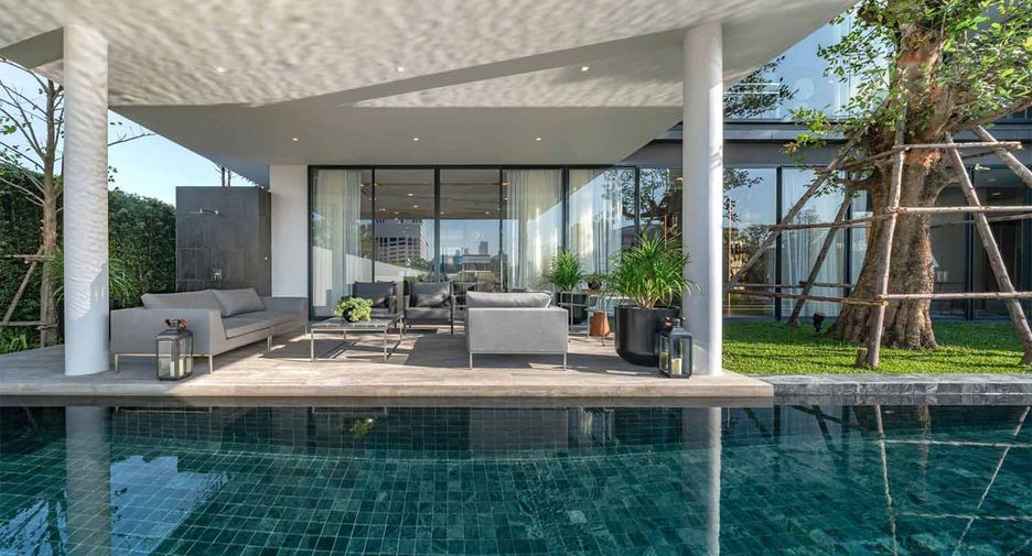 Issara Residence Phra Ram 9