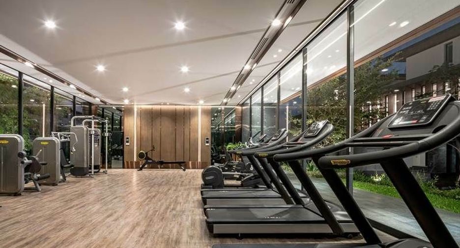 Issara Residence Phra Ram 9