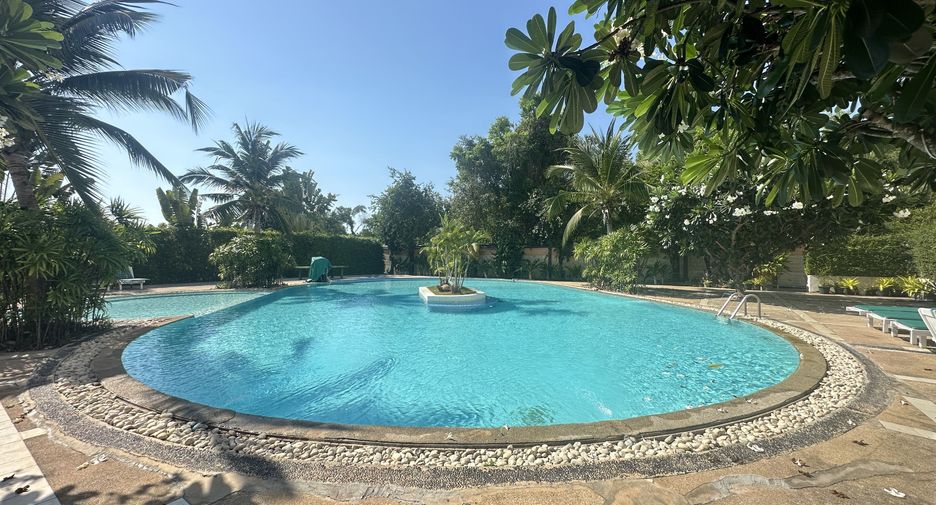 Sea Sand Sun Resort and Villas
