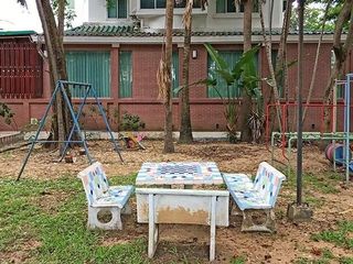 Baan Seranee Park