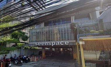 Seen Space Thong Lo
