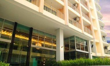Golden Pearl Hotel