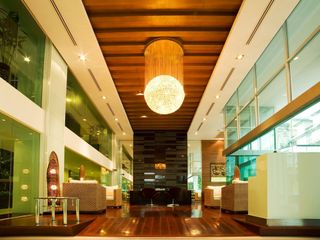Golden Pearl Hotel
