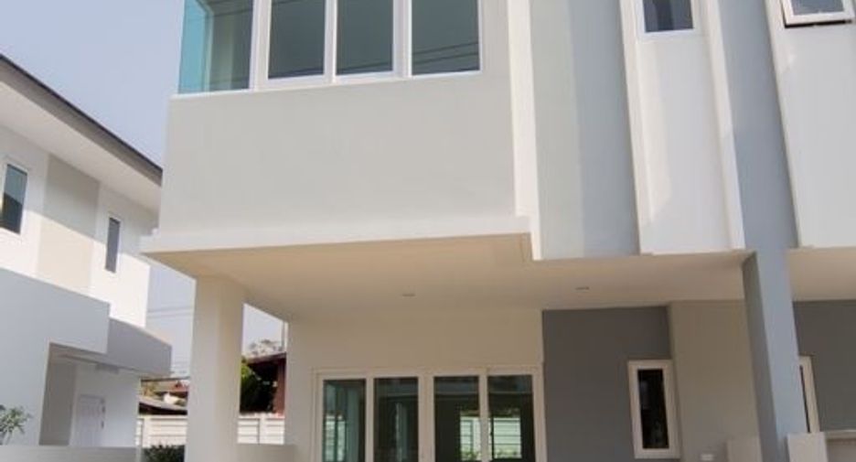 The Urbana 4