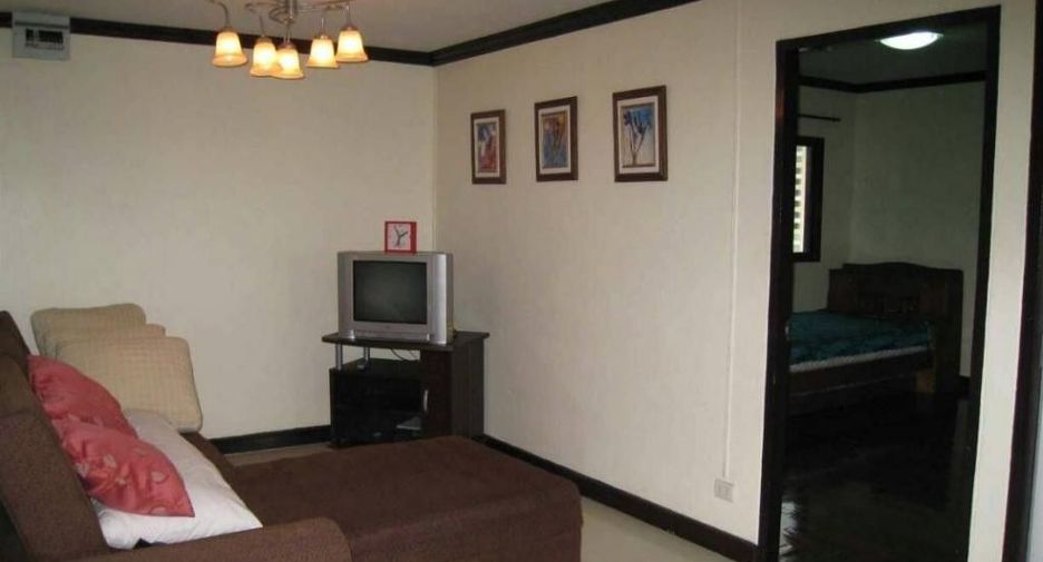 Sathorn Suite