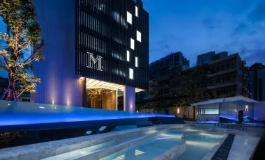 M Thonglor 10