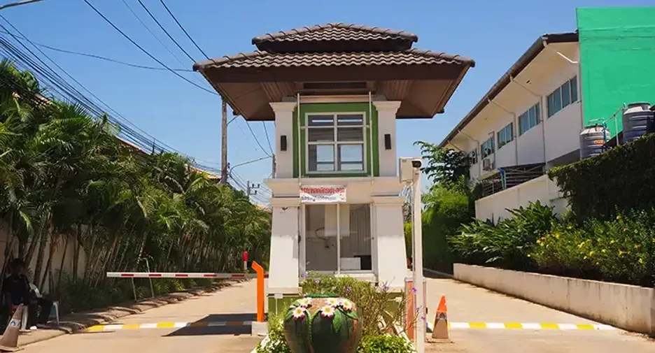 Baan Suan Yu Charoen 5