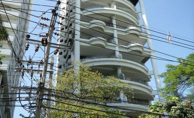 Le Raffiné Sukhumvit 24