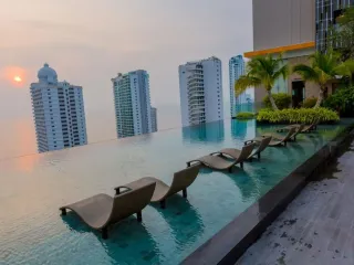 For rent 1 bed condo in Bang Lamung, Chonburi